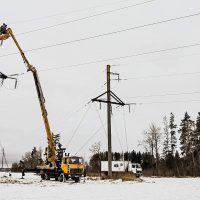 Услуги автовышки по ремонту линии электропередач